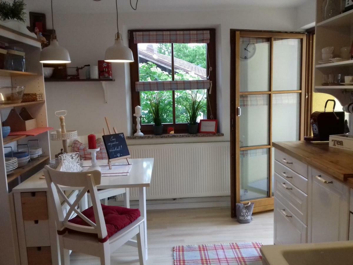 Ferienwohnung Wiesmuehlstrasse Хенндорф-ам-Валлерзее Экстерьер фото